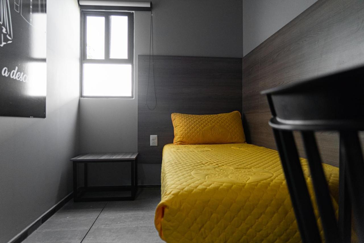 Check Inn Hostal Aeropuerto Gdl Las Pintas Dış mekan fotoğraf